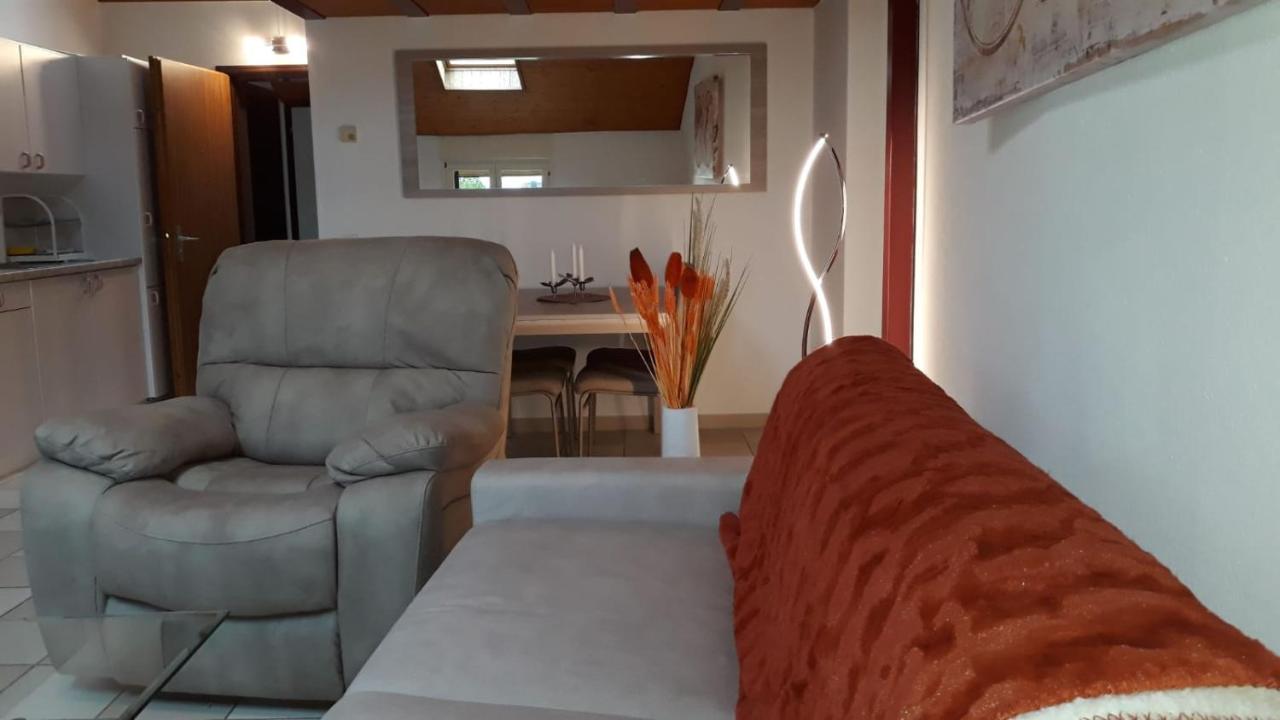 Holidays Homes Il Folletto Quartino Exterior foto